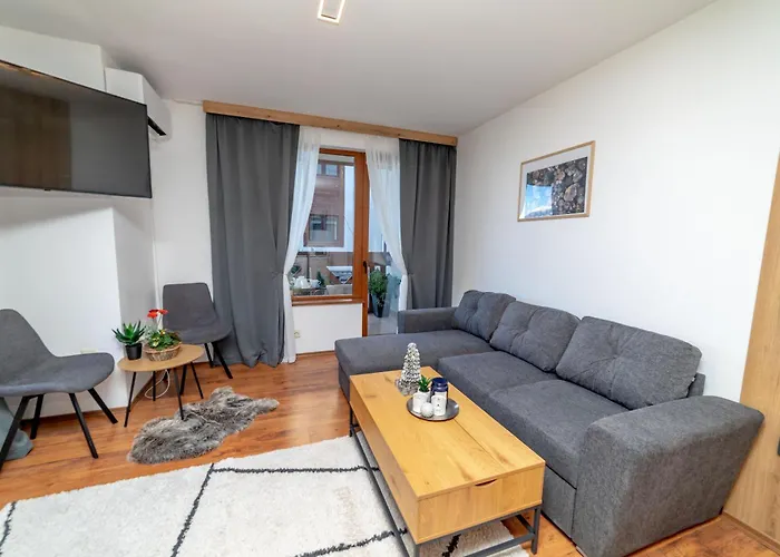 Pirin Skilift - Cozy & Modern App In Bansko, 100 M To The Gondola Apartment *