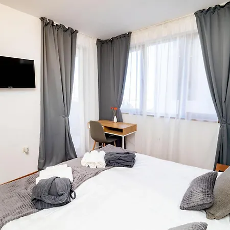 Appartamento Pirin Skilift - Cozy & Modern App In Bansko, 100 M To The Gondola Bansko